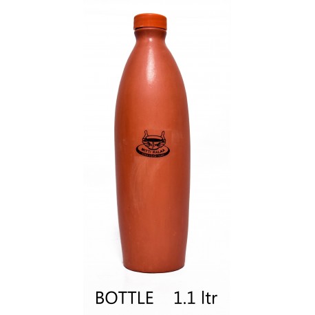 Mittikalaa Water bottle made of clay